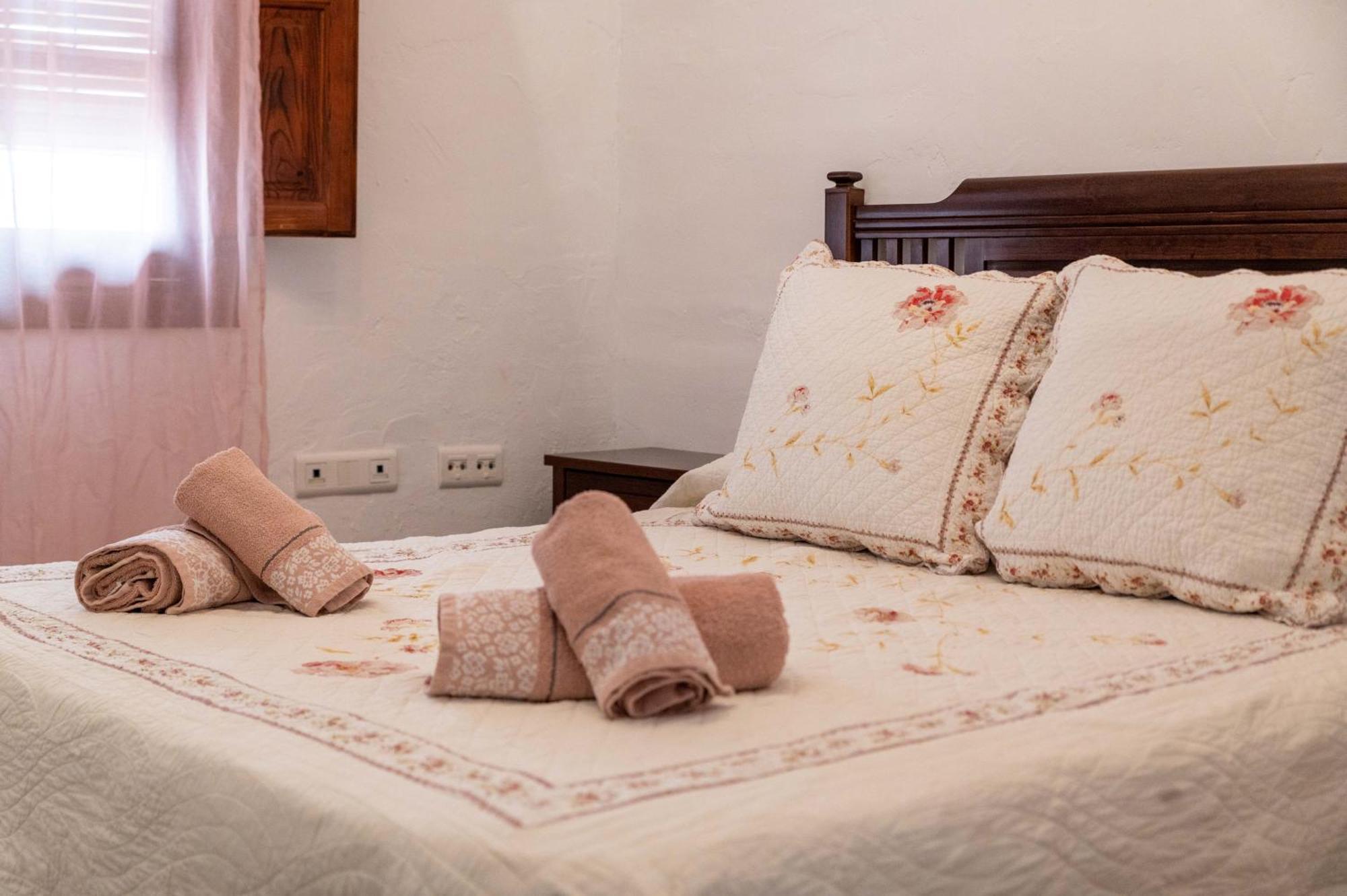 El Abuelo Hotel Guaro Eksteriør billede