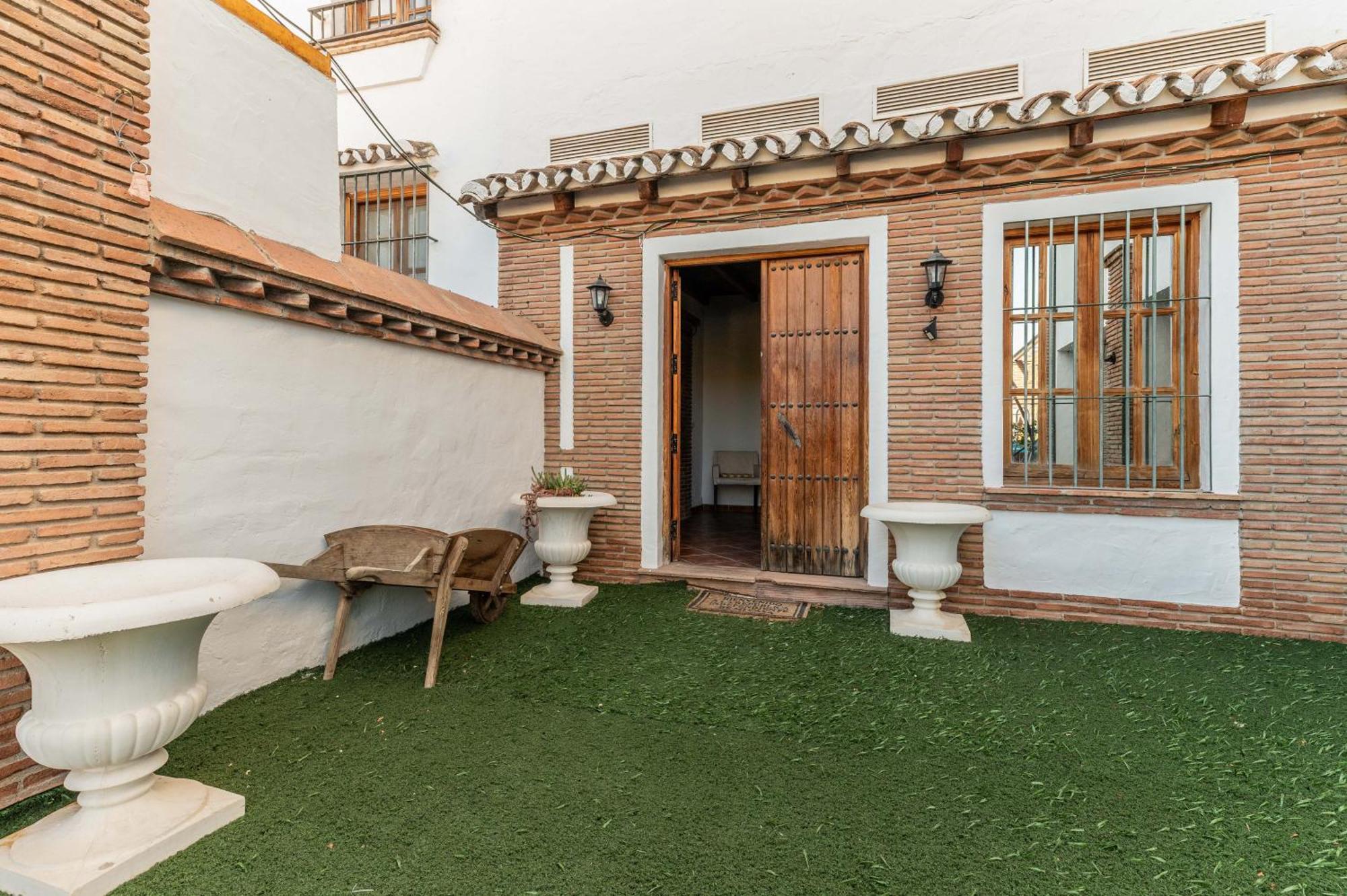 El Abuelo Hotel Guaro Eksteriør billede