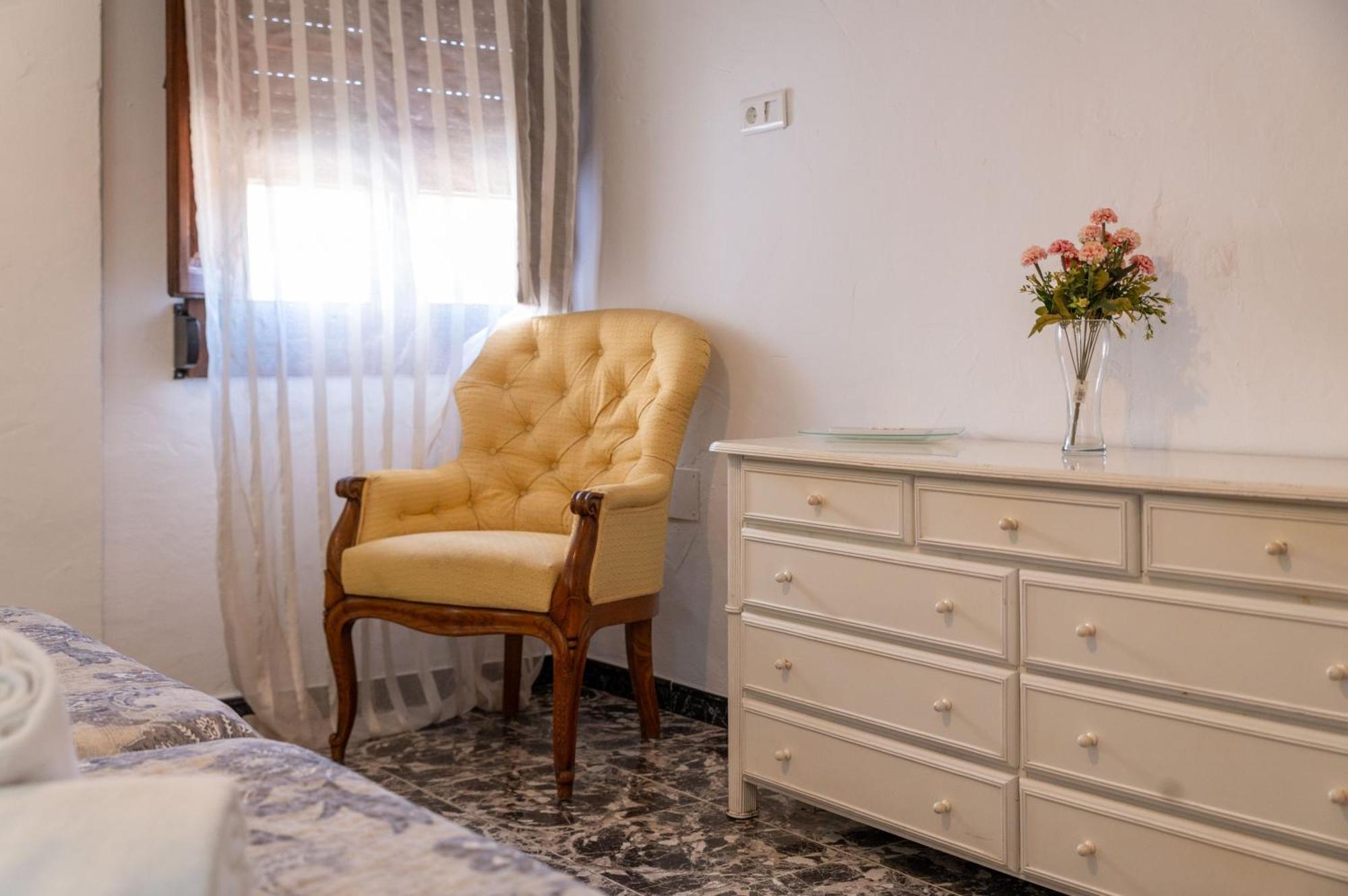 El Abuelo Hotel Guaro Eksteriør billede