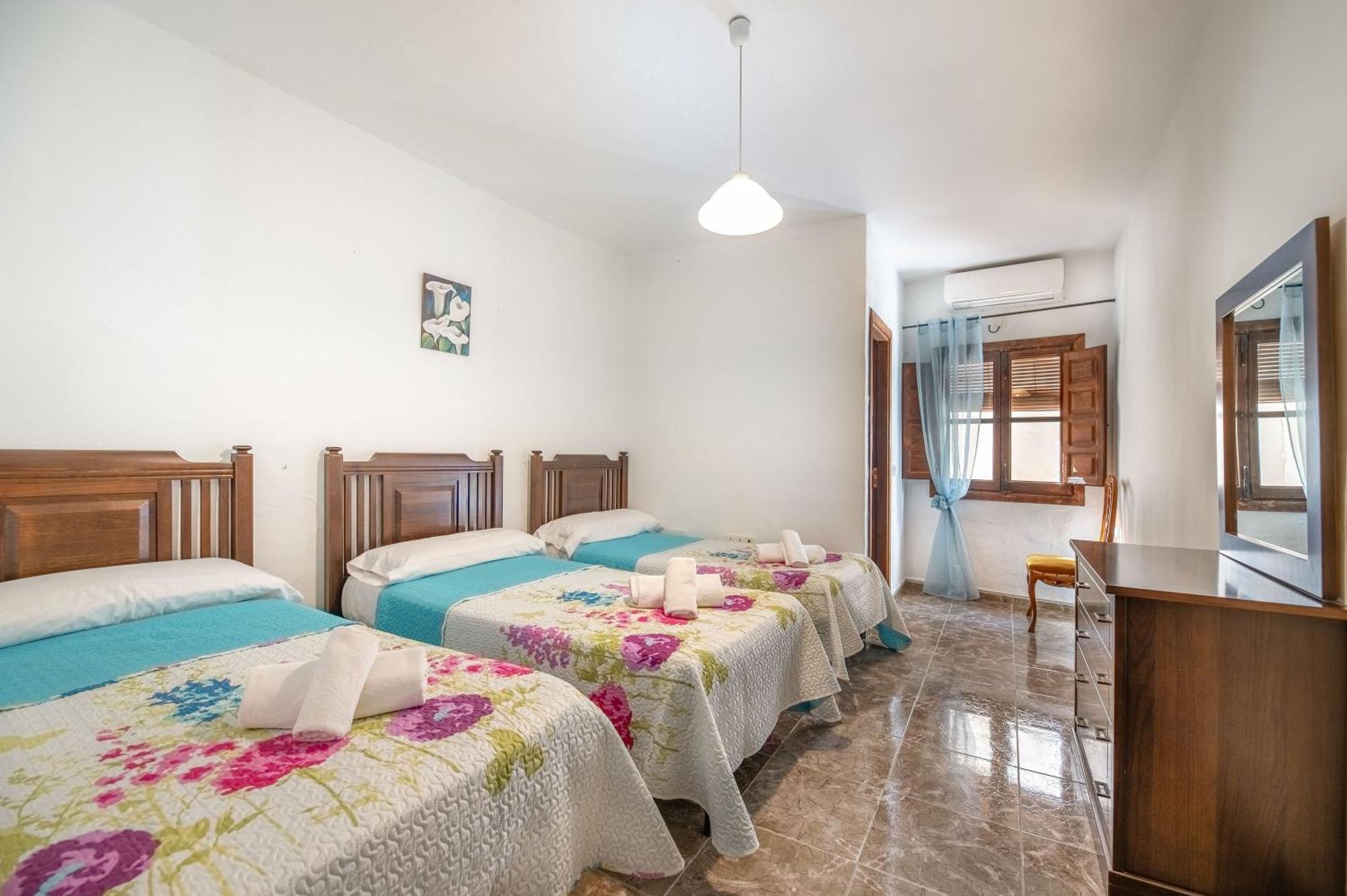 El Abuelo Hotel Guaro Eksteriør billede